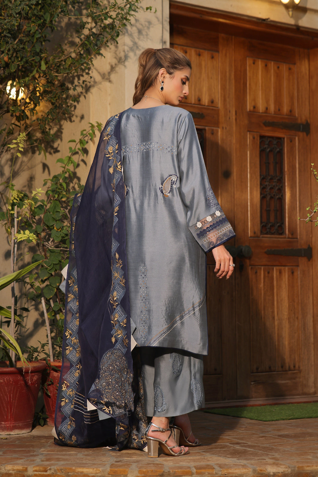 Mona Imran | Ezel Eid 25 | Tajdaar - Official Sakeena London stockist in UK - Sakeena London