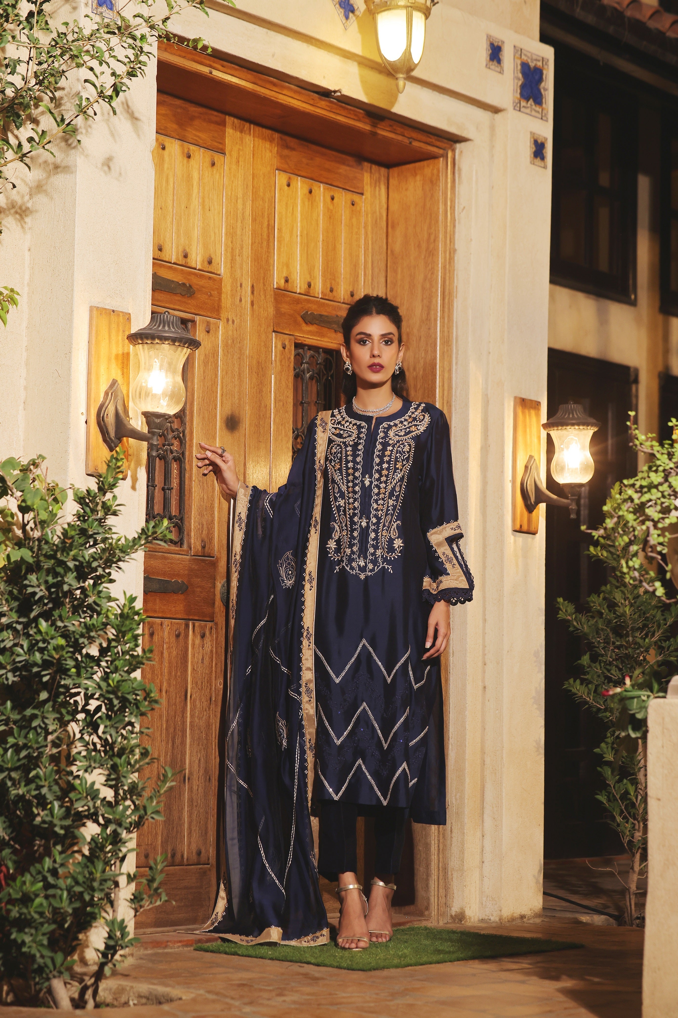 Mona Imran | Ezel Eid 25 | Shahnisa - Official Mona Imran stockist in UK - Sakeena London