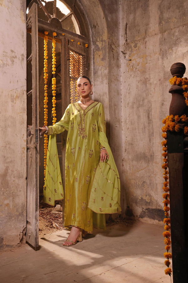 Wahaj M Khan | Banno Wedding Formals | Electric classic Green Bano - Official Wahaj M Khan stockist in UK - Sakeena London