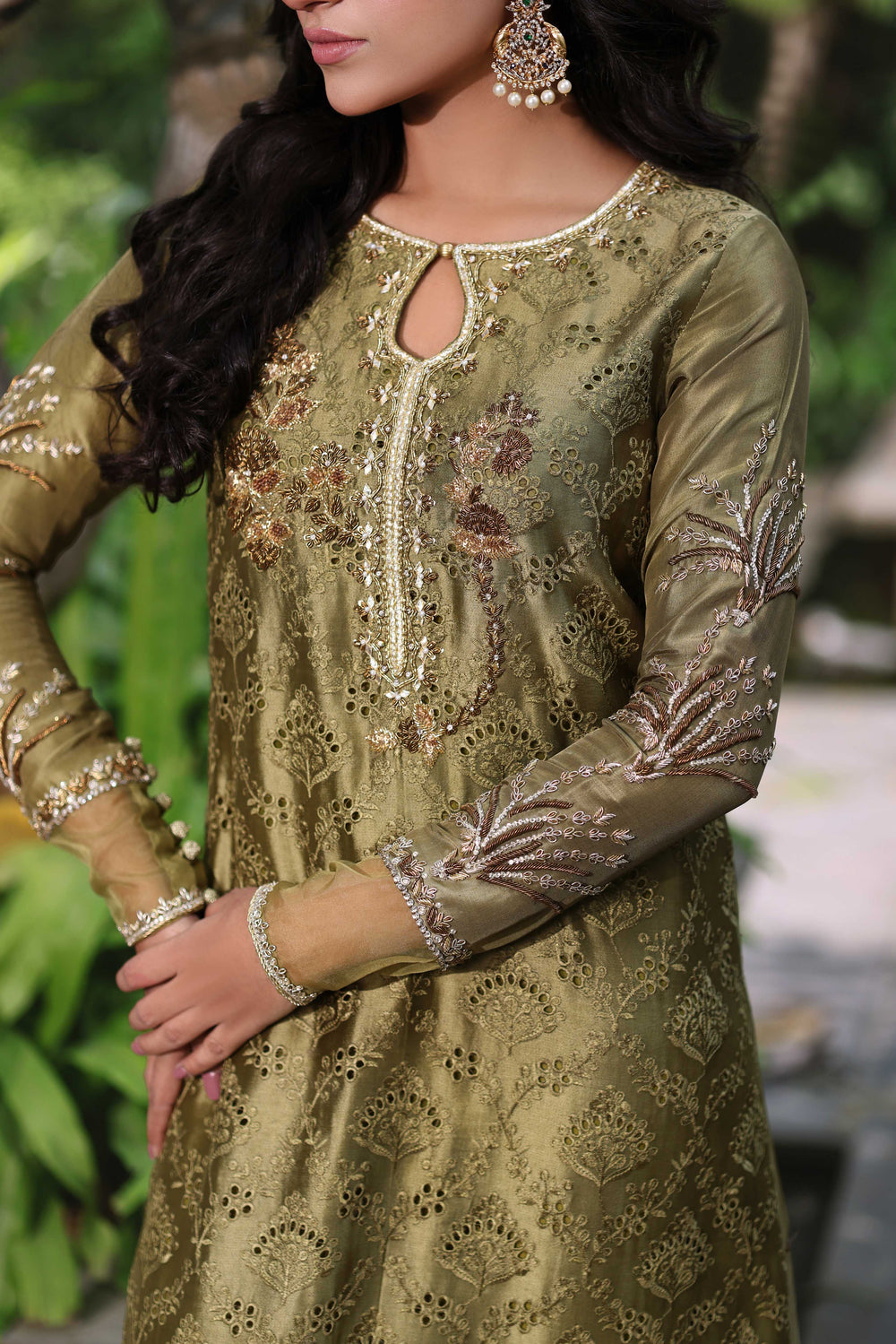 Wahaj M Khan | Nur Festive | Muted Antique Olive Kaftan Set