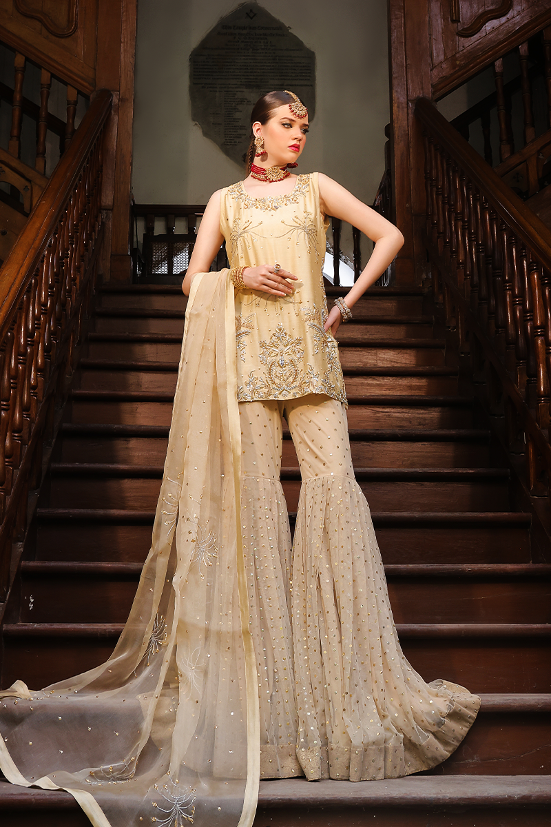 Mona Imran | Dilzaib Formals | Seerat - Official Mona Imran stockist in UK - Sakeena London