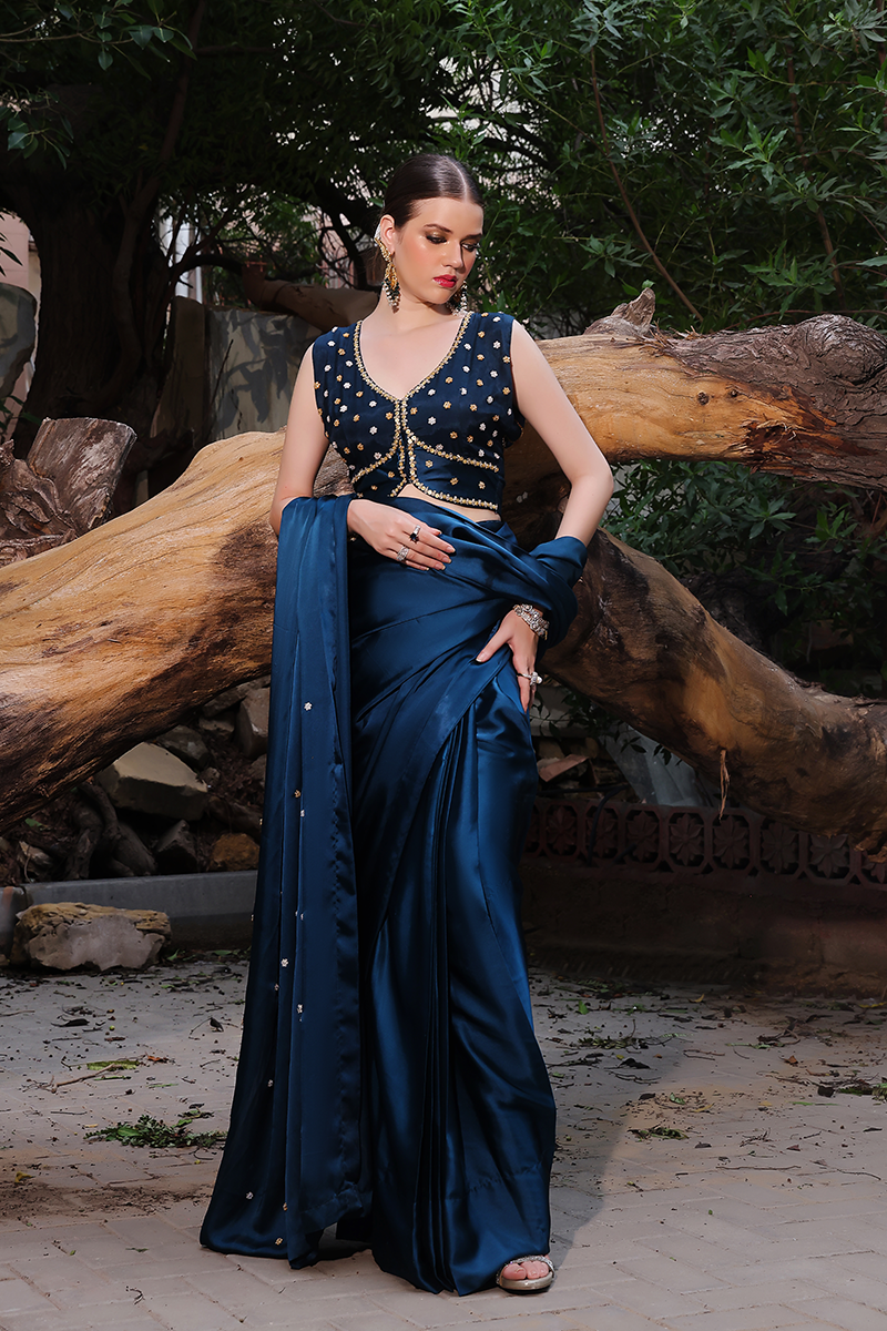 Mona Imran | Dilzaib Formals | Kashmala - Official Mona Imran stockist in UK - Sakeena London