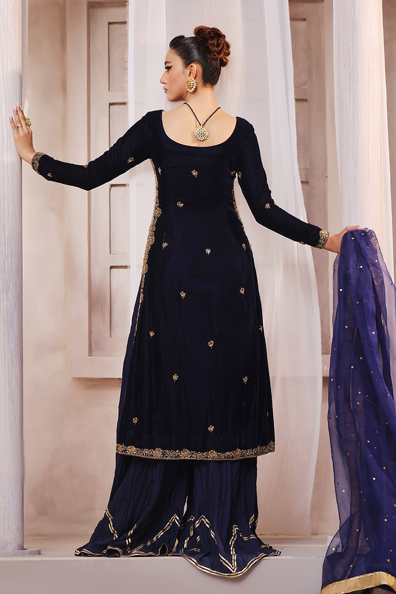 Mona Imran | Riona Velvet Affair | Nilan - Official Mona Imran stockist in UK - Sakeena London