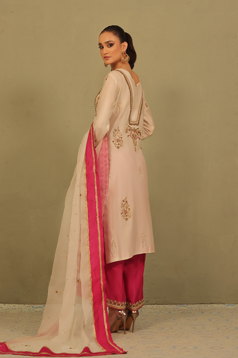 Mona Imran | Dilzaib Formals | Sahiba - Official Mona Imran stockist in UK - Sakeena London
