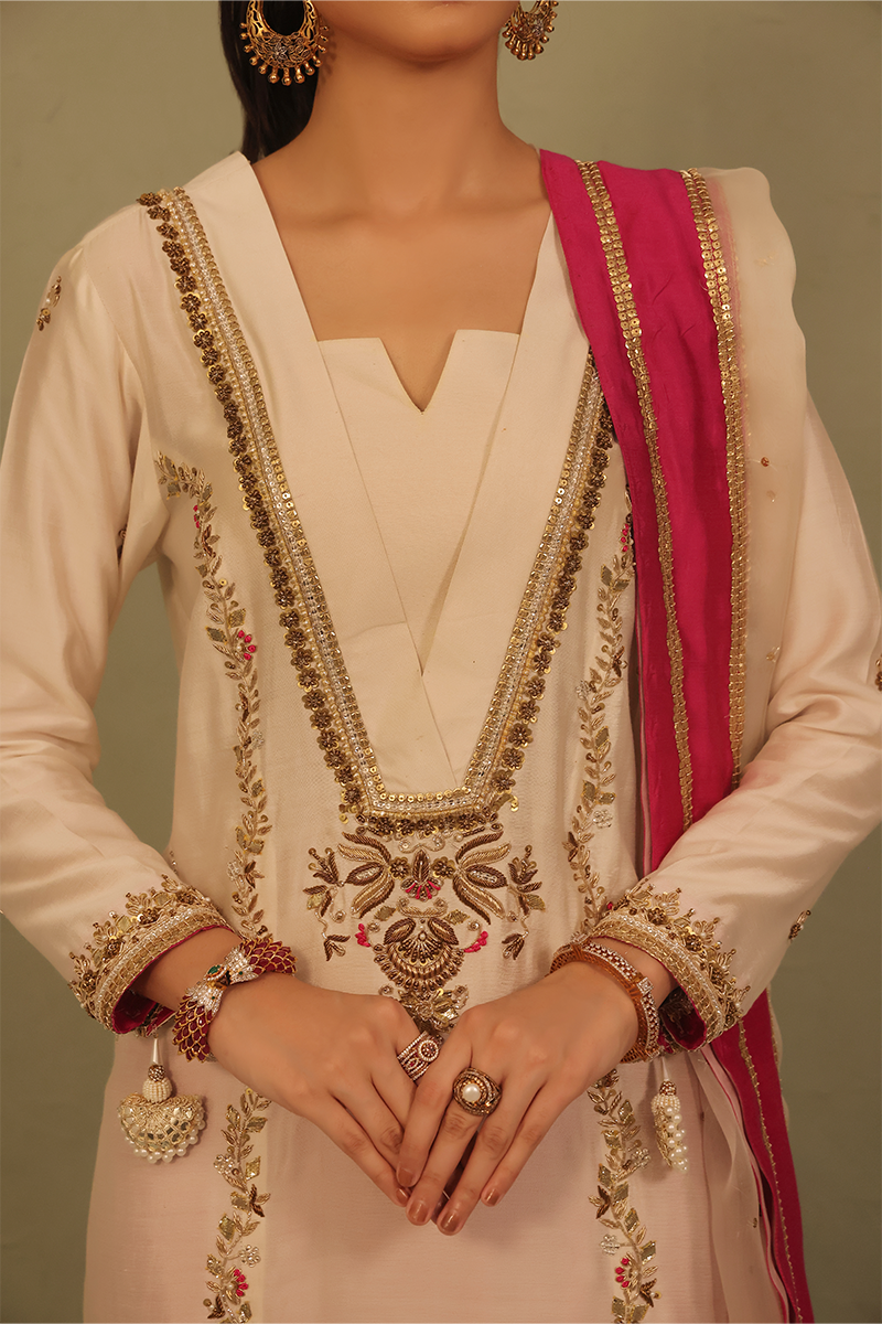 Mona Imran | Dilzaib Formals | Sahiba - Official Mona Imran stockist in UK - Sakeena London