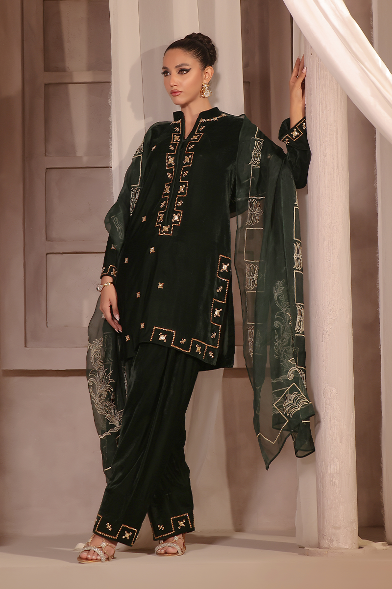 Mona Imran | Riona Velvet Affair | Hiraya - Official Mona Imran stockist in UK - Sakeena London
