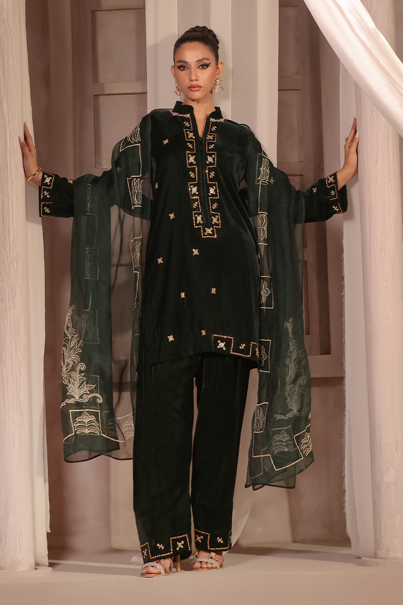 Mona Imran | Riona Velvet Affair | Hiraya - Official Mona Imran stockist in UK - Sakeena London