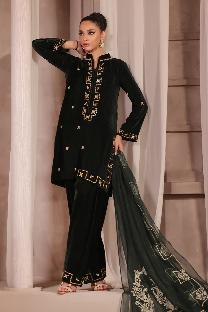 Mona Imran | Riona Velvet Affair | Hiraya - Official Mona Imran stockist in UK - Sakeena London