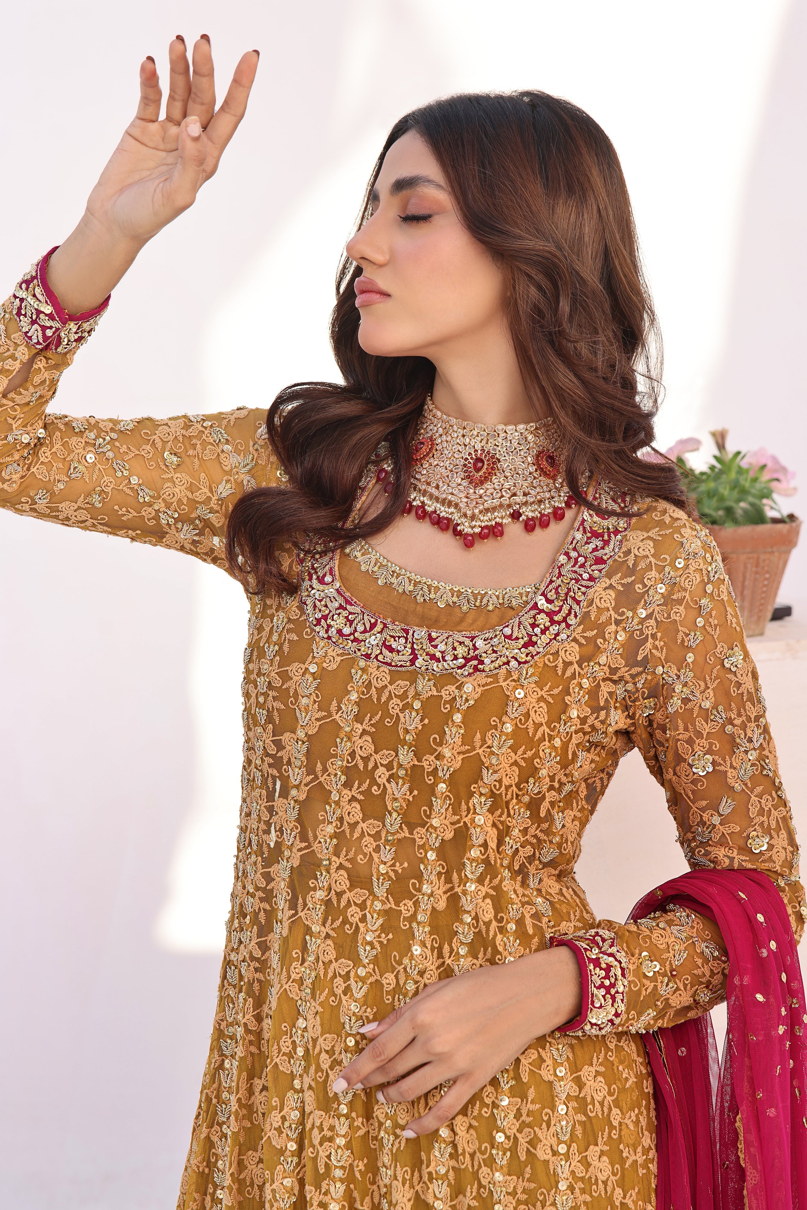 Mona Imran | Inara Wedding Formals | SUNEHRI - Official Mona Imran stockist in UK - Sakeena London
