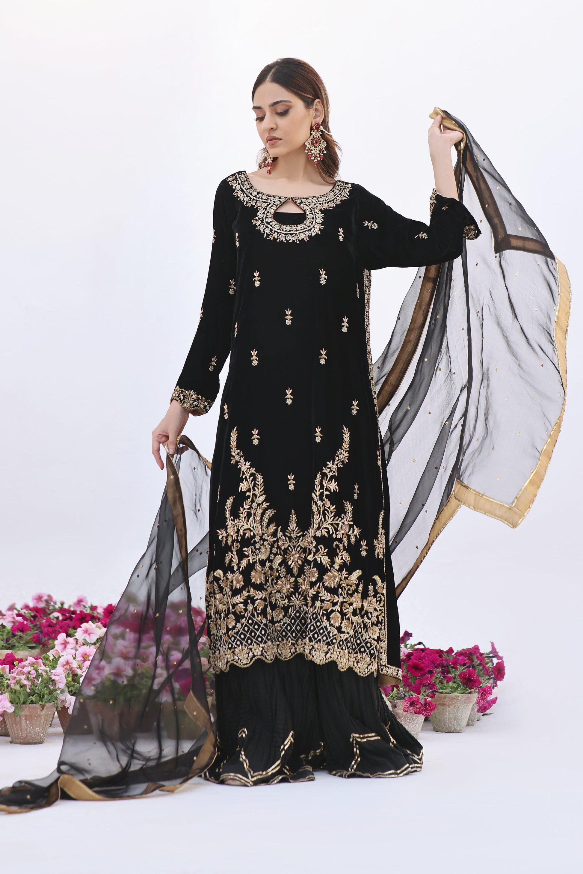 Mona Imran | Riona Velvet Affair | KOH-E-KALAAN - Official Mona Imran stockist in UK - Sakeena London