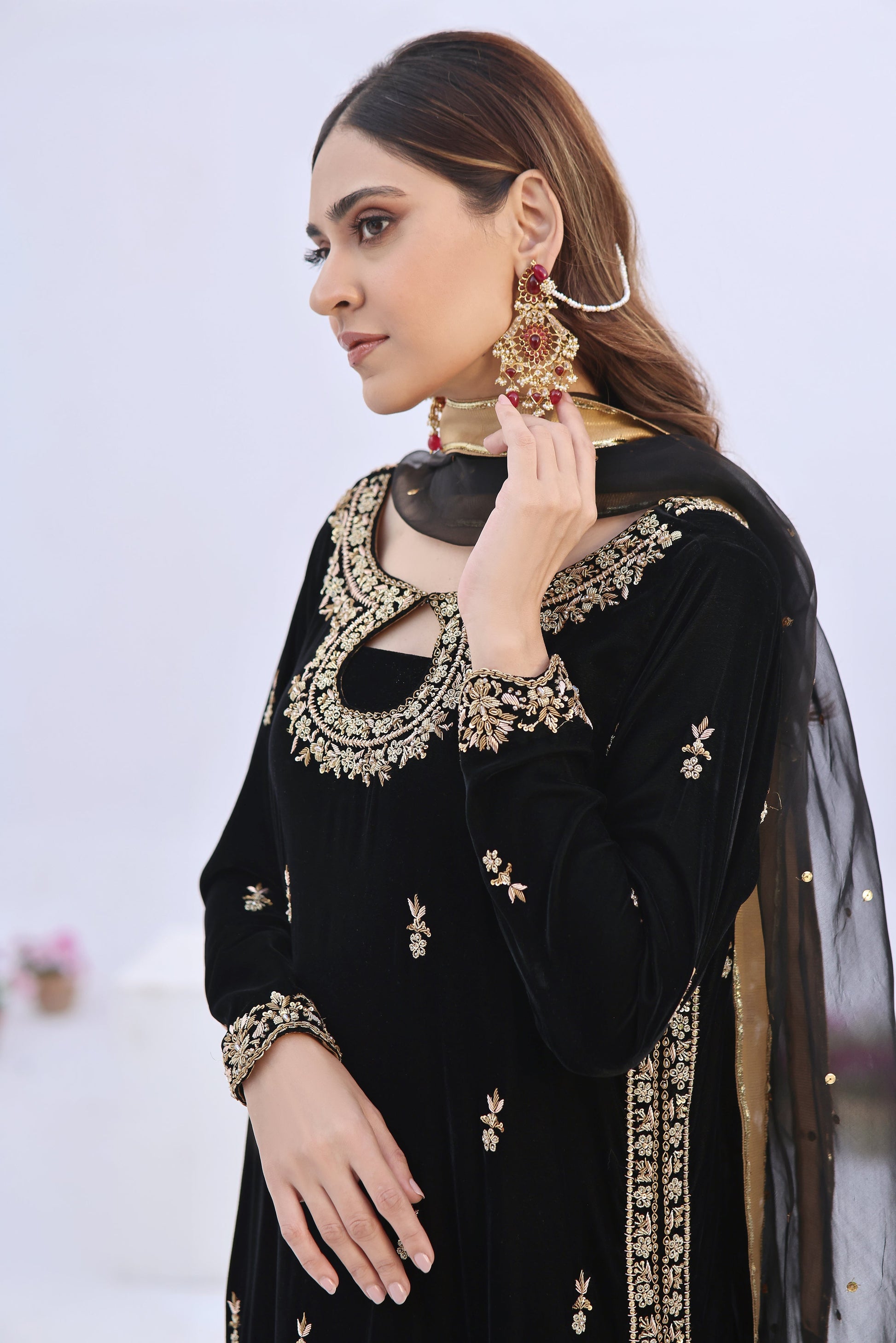 Mona Imran | Riona Velvet Affair | KOH-E-KALAAN - Official Mona Imran stockist in UK - Sakeena London