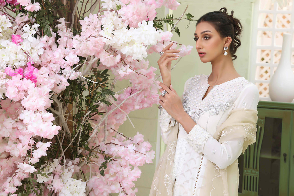 Wahajmkhan | Sitara Formals | WHITE BODICE OUTFIT - Official Wahaj M.Khan stockist in UK - Sakeena London