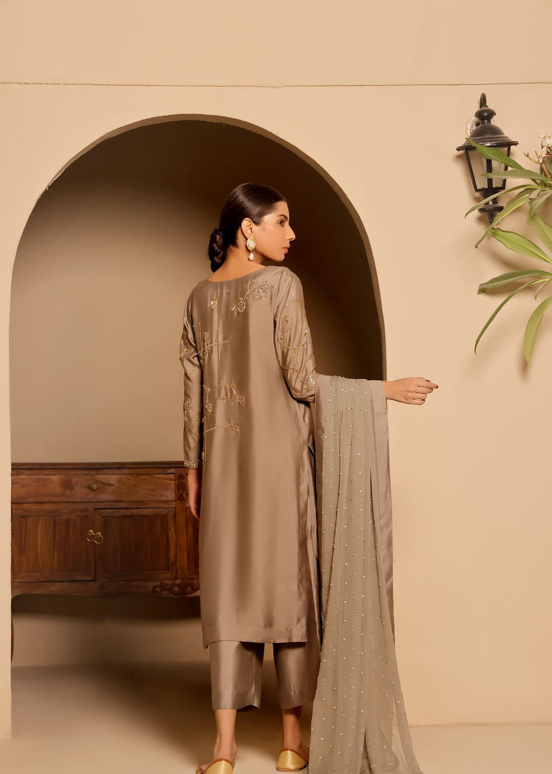 Mona Imran | Saiba Wedding Formal | JIYA - Official Mona Imran stockist in UK - Sakeena London