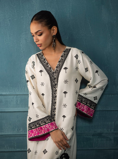 Zainab Chottani | The Kaftan Edit | Azalea - Official Zainab Chottani stockist in UK - Sakeena London
