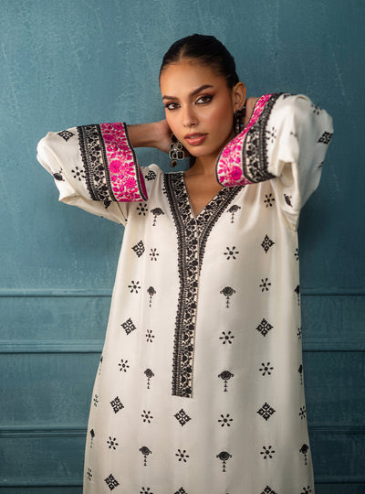 Zainab Chottani | The Kaftan Edit | Azalea - Official Zainab Chottani stockist in UK - Sakeena London