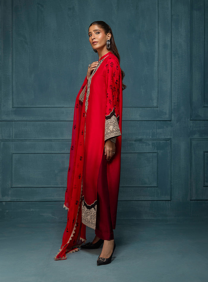 Zainab Chottani | Luxe Edit 25 | Nyra - Official Zainab Chottani stockist in UK - Sakeena London