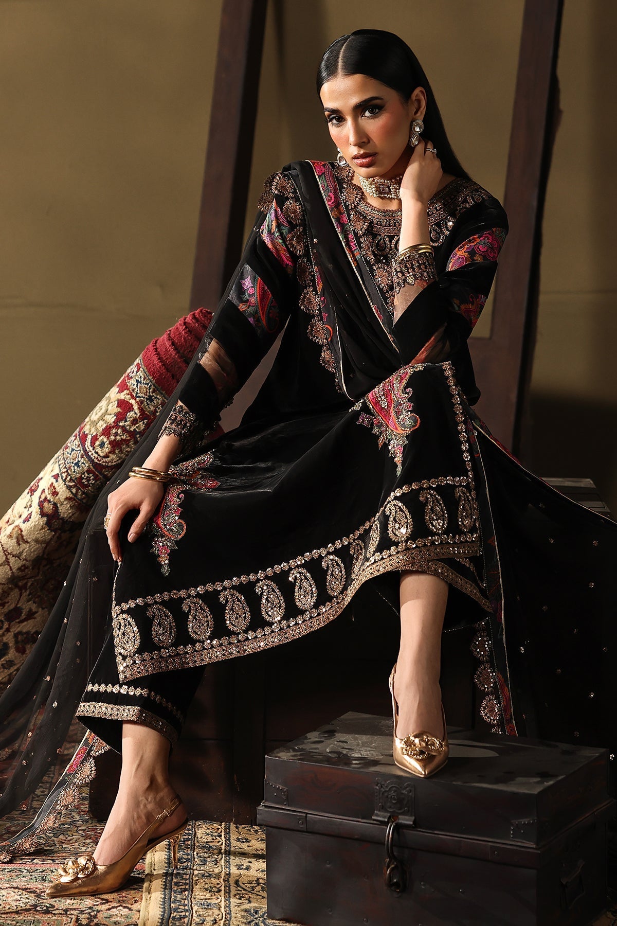 Charizma | Signora Velvet 25 | CVT5-01 - Official Charizma stockist in UK - Sakeena London
