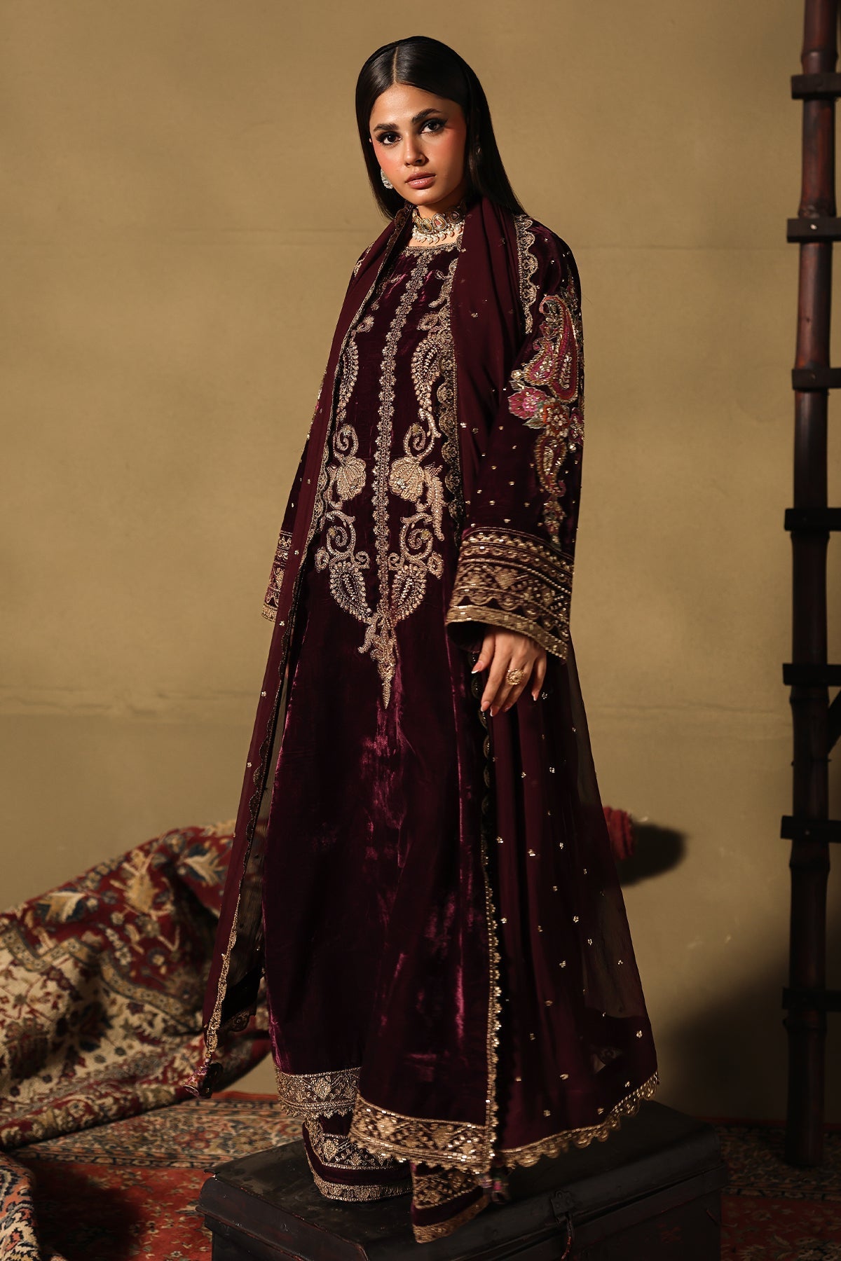 Charizma | Signora Velvet 25 | CVT5-06 - Official Charizma stockist in UK - Sakeena London