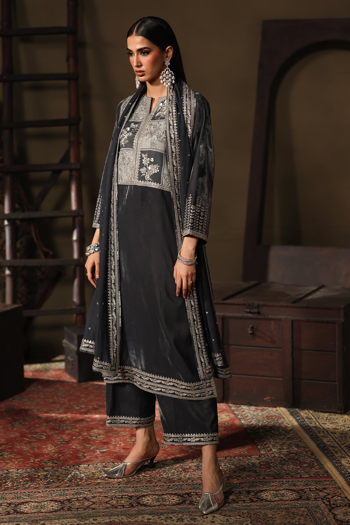 Charizma | Signora Velvet 25 | CVT5-03 - Official Charizma stockist in UK - Sakeena London