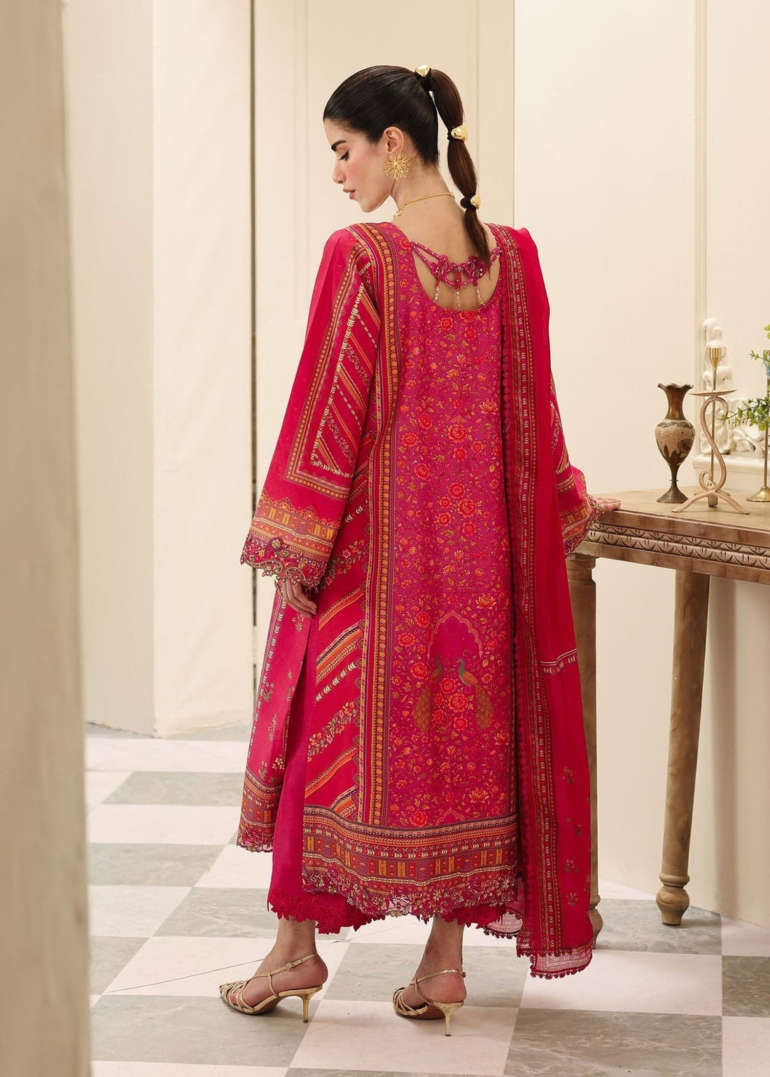 Kanwal Malik | Sorelle Luxe Silk 26 | Zeya