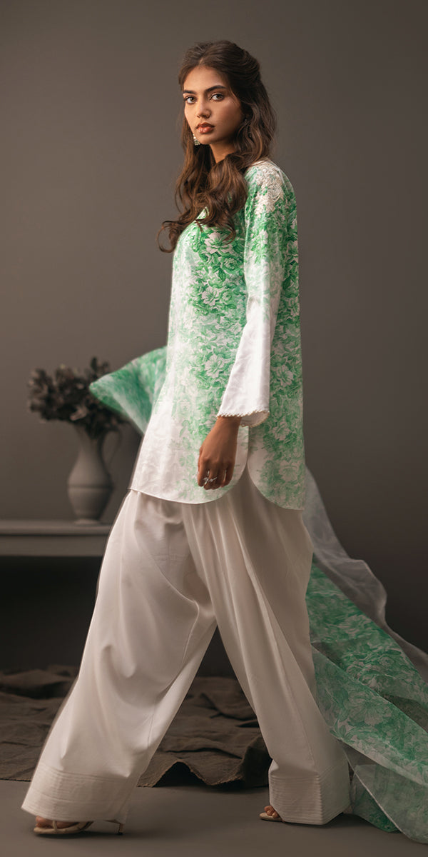 Erum Khan | Beyond Basic | VIVID ELEGANCE - Official Erum Khan stockist in UK - Sakeena London