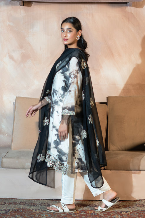 Kross Kulture | Luxury Baharaneh | Eira KLX-00810 - Official Kross Kulture stockist in UK - Sakeena London