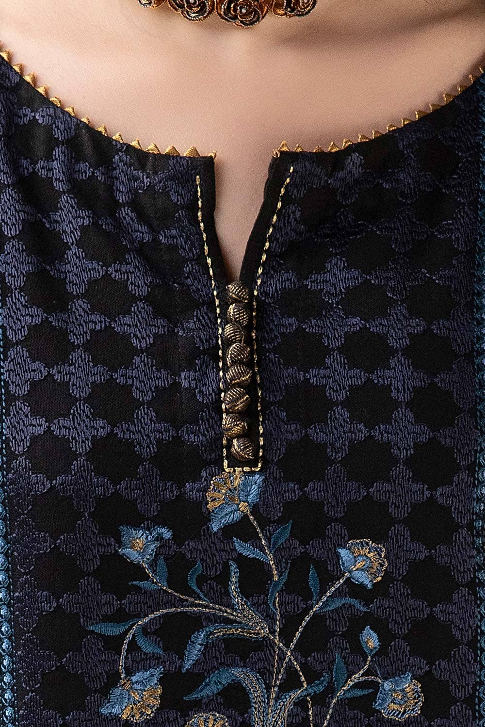 Gul Ahmed | Winter Collection 24 | Pashmina Dupatta AP-42024 - Official Gul Ahmed stockist in UK - Sakeena London