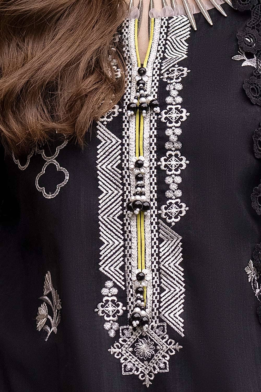 Gul Ahmed | Winter Collection 24 | Zari Jacquard Dupatta ST-42010 - Official Gul Ahmed stockist in UK - Sakeena London