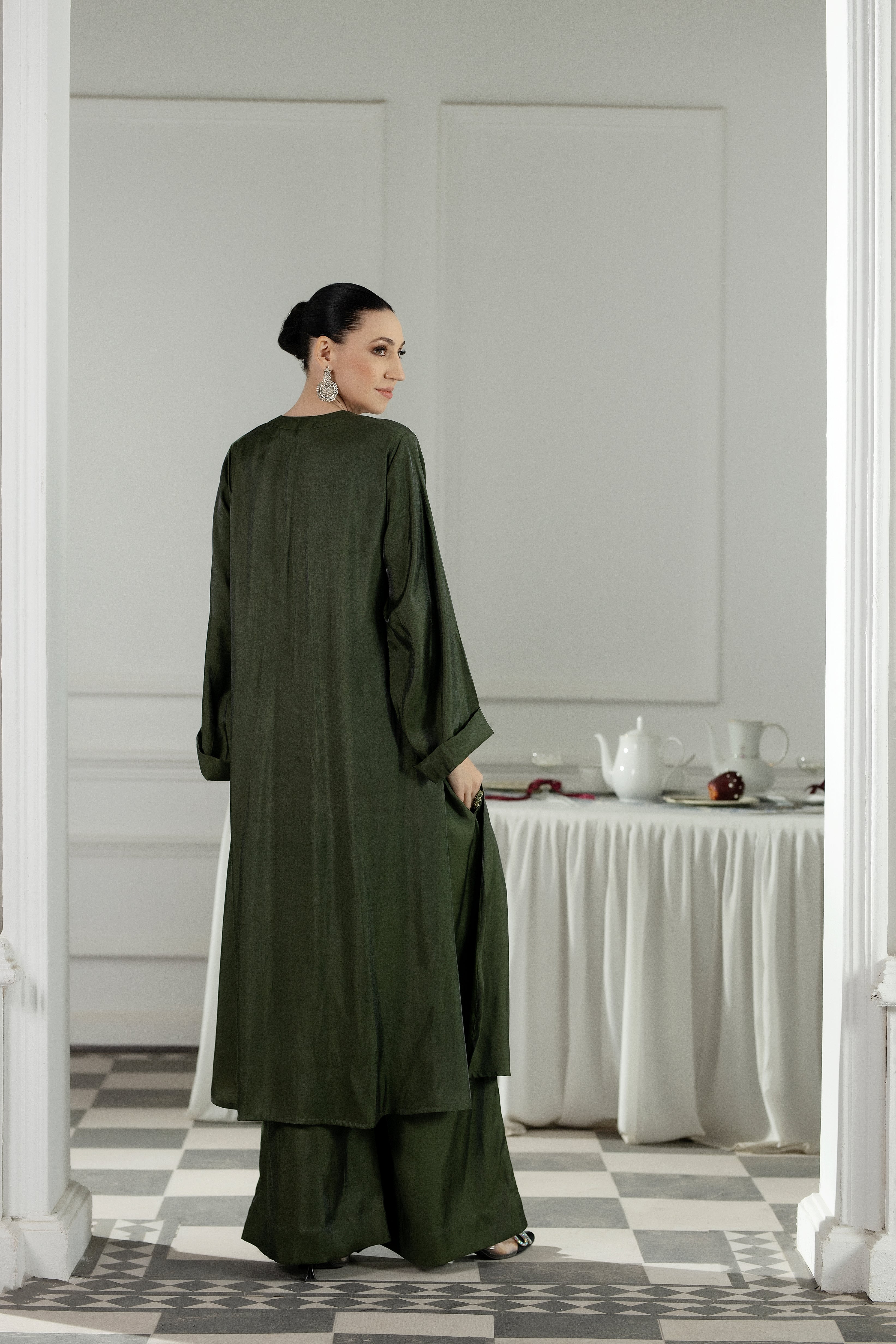 Purple Haze | Suraya Edit | Elegant in Olive