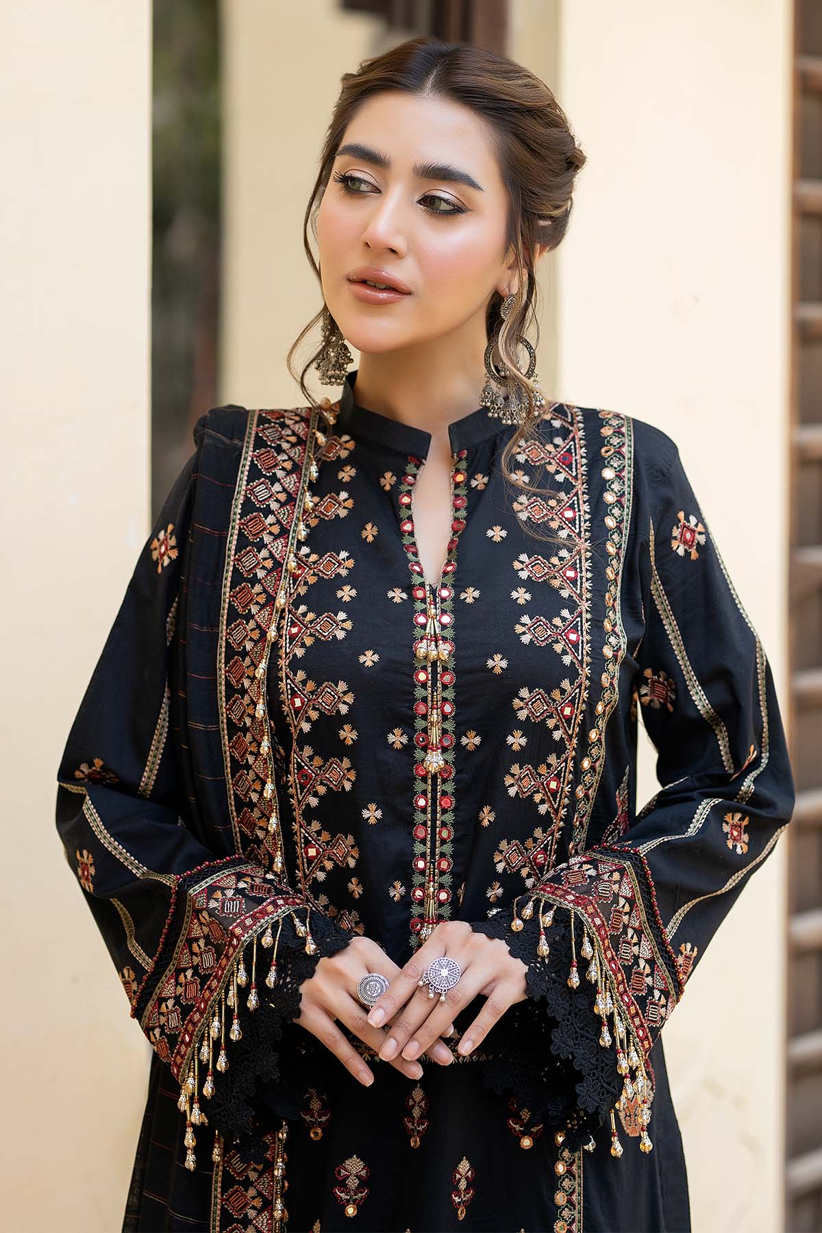 Raeesa Premium | Pankh Luxury Lawn | P -05 - Official Raeesa Premium stockist in UK - Sakeena London