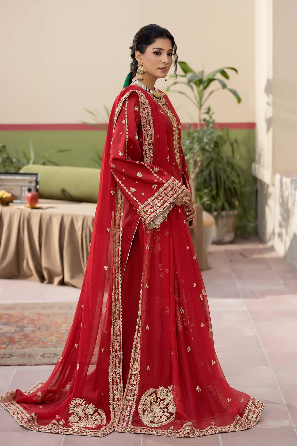 Maryams | Heritage Formals | PARISA-HRI-8596