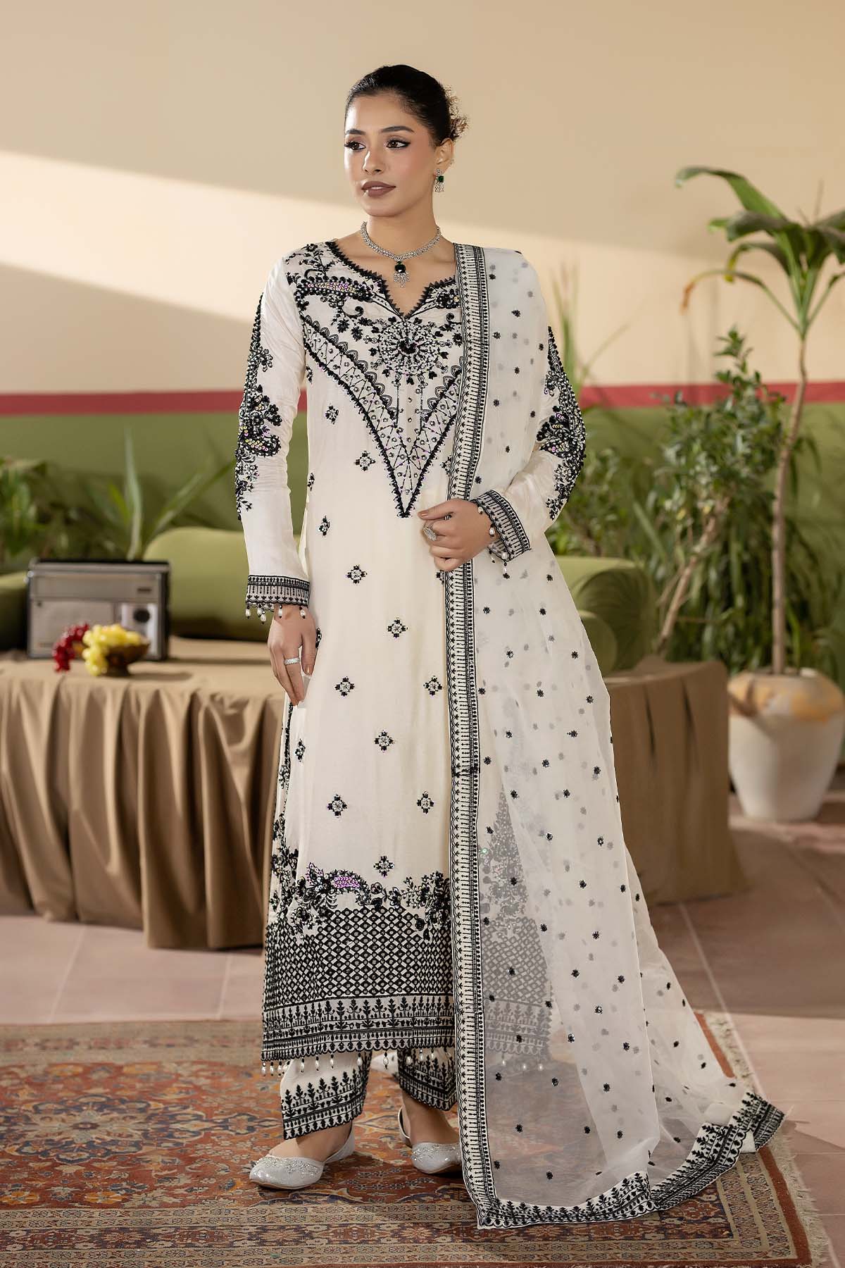 Maryams | Heritage Formals | Pearl-Grace-HRI-8594