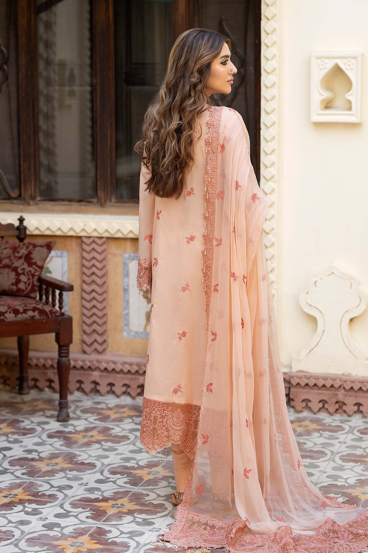 Raeesa Premium | Pankh Luxury Lawn | P -06 - Official Raeesa Premium stockist in UK - Sakeena London