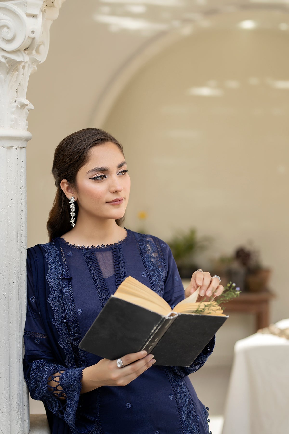 House of Nawab | Zora Luxury Lawn 24 | FRONA - Official House of Nawab stockist in UK - Sakeena London
