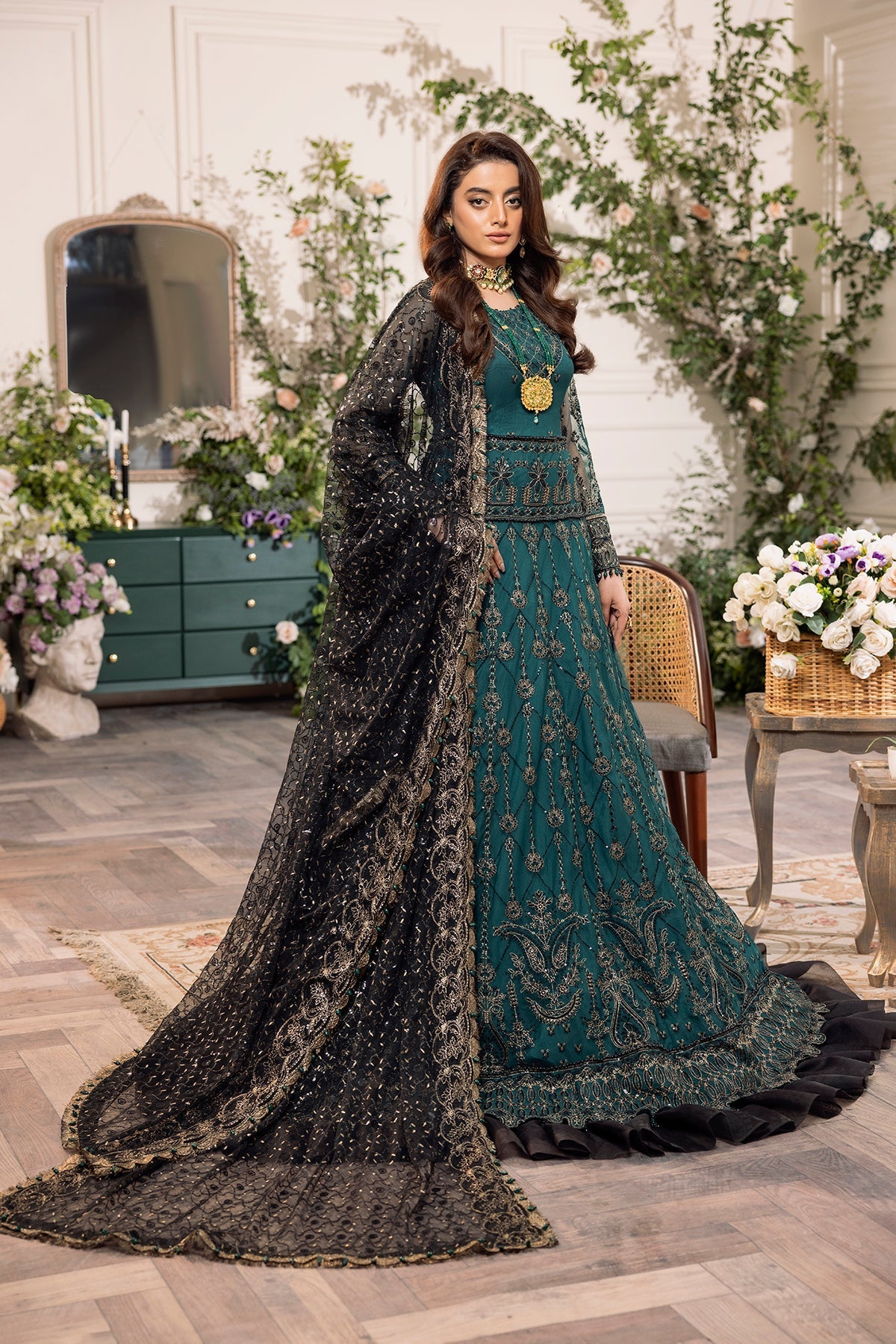 House of Nawab | Azalea Luxury Formals | DAAVRI - Official House of Nawab stockist in UK - Sakeena London