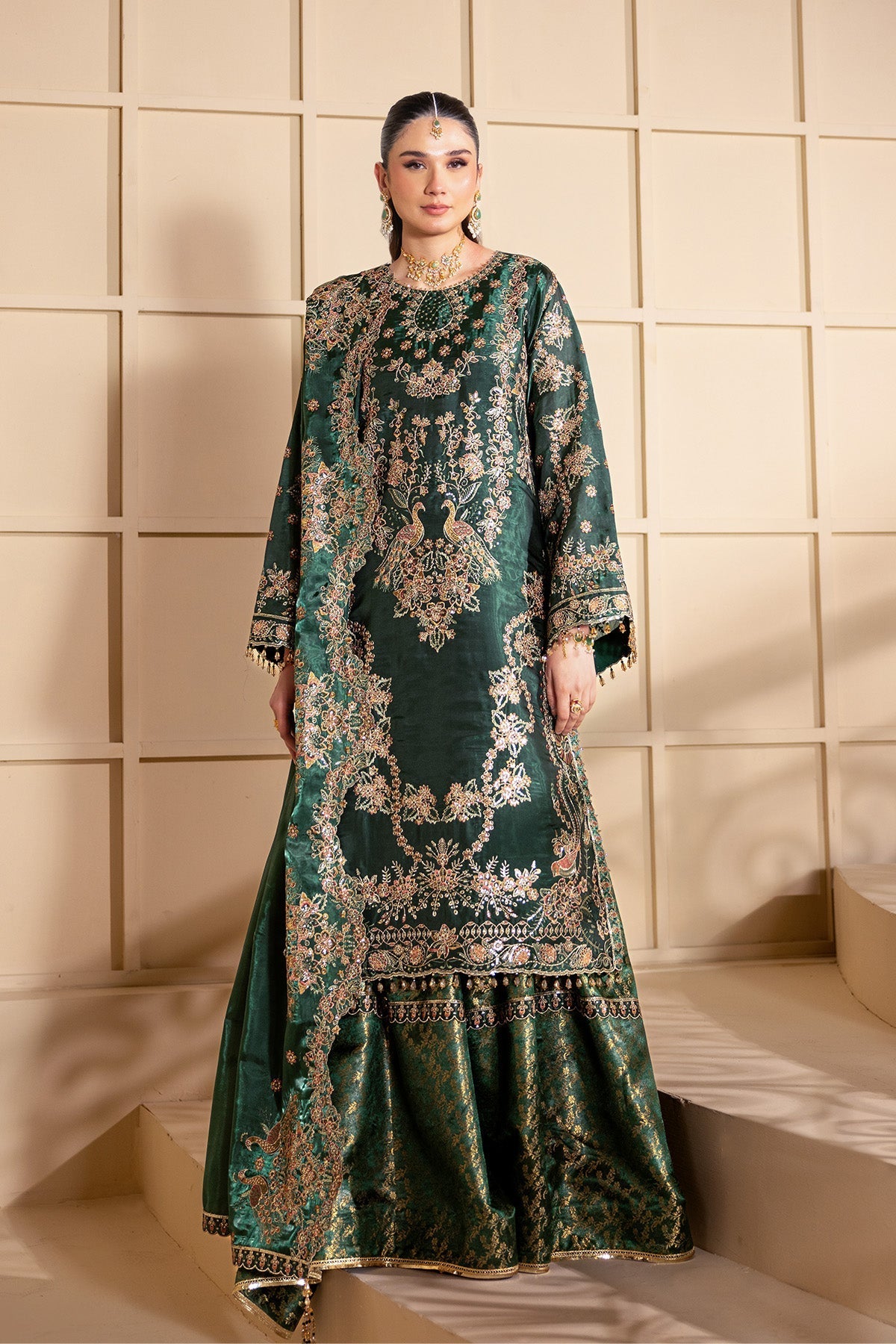 Alizeh | Aaina A Reflection of Elegance | AF-SS-2246-Gota