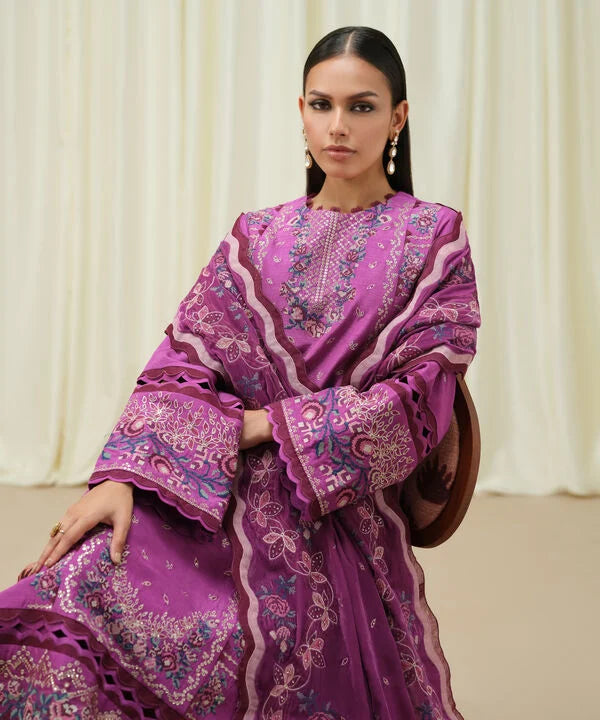 Sapphire | Fall Winter 25 | 3 Piece - Embroidered Raw Silk Suit U3FELX25V637 - Official Sapphire stockist in UK - Sakeena London