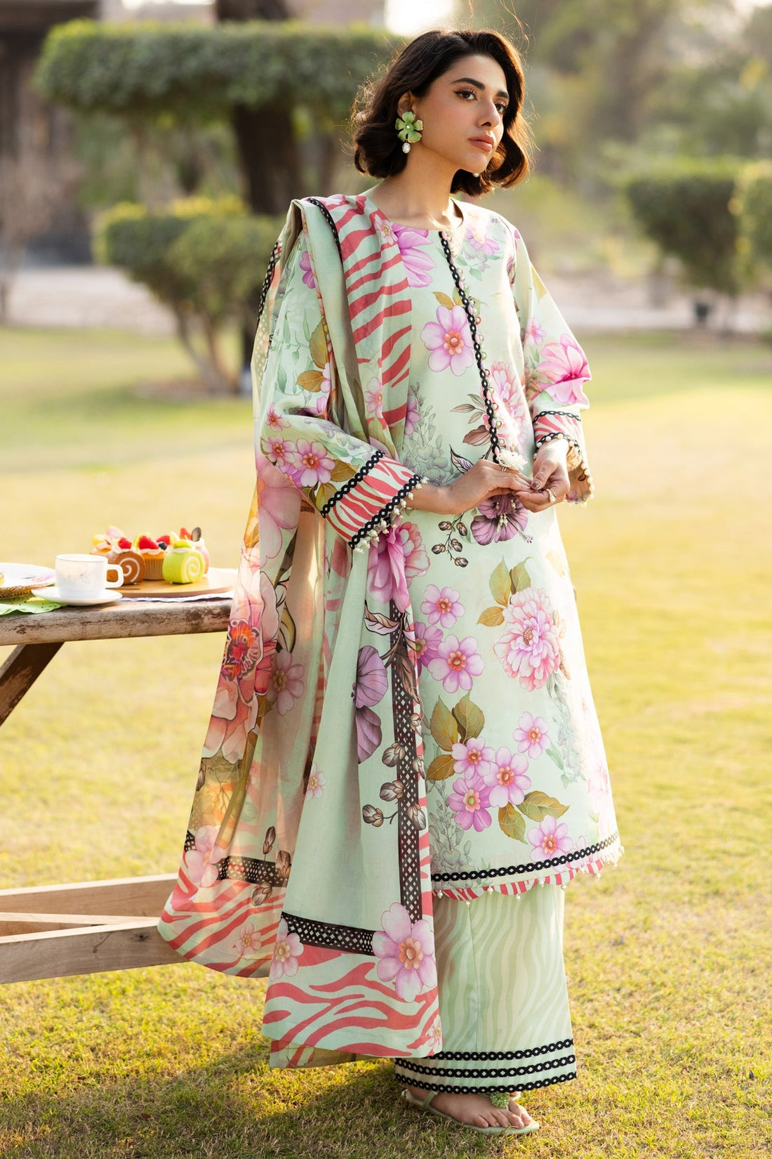 Alizeh | Sheen Lawn Prints 25 | AF-PL-6034-Cleo - Official Alizeh stockist in UK - Sakeena London