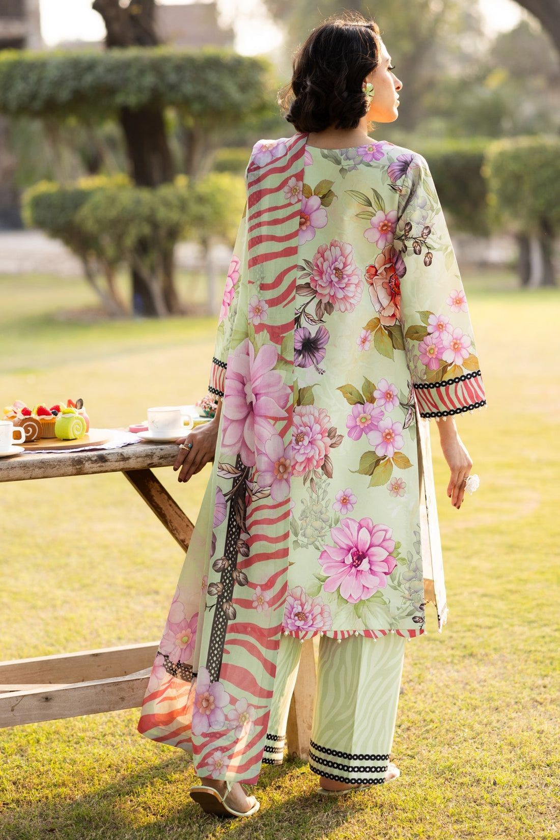 Alizeh | Sheen Lawn Prints 25 | AF-PL-6034-Cleo - Official Alizeh stockist in UK - Sakeena London