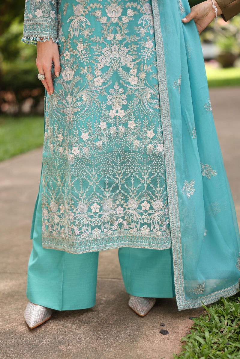 Flossie | Naayab Formals | K-104 - Official Flossie stockist in UK - Sakeena London