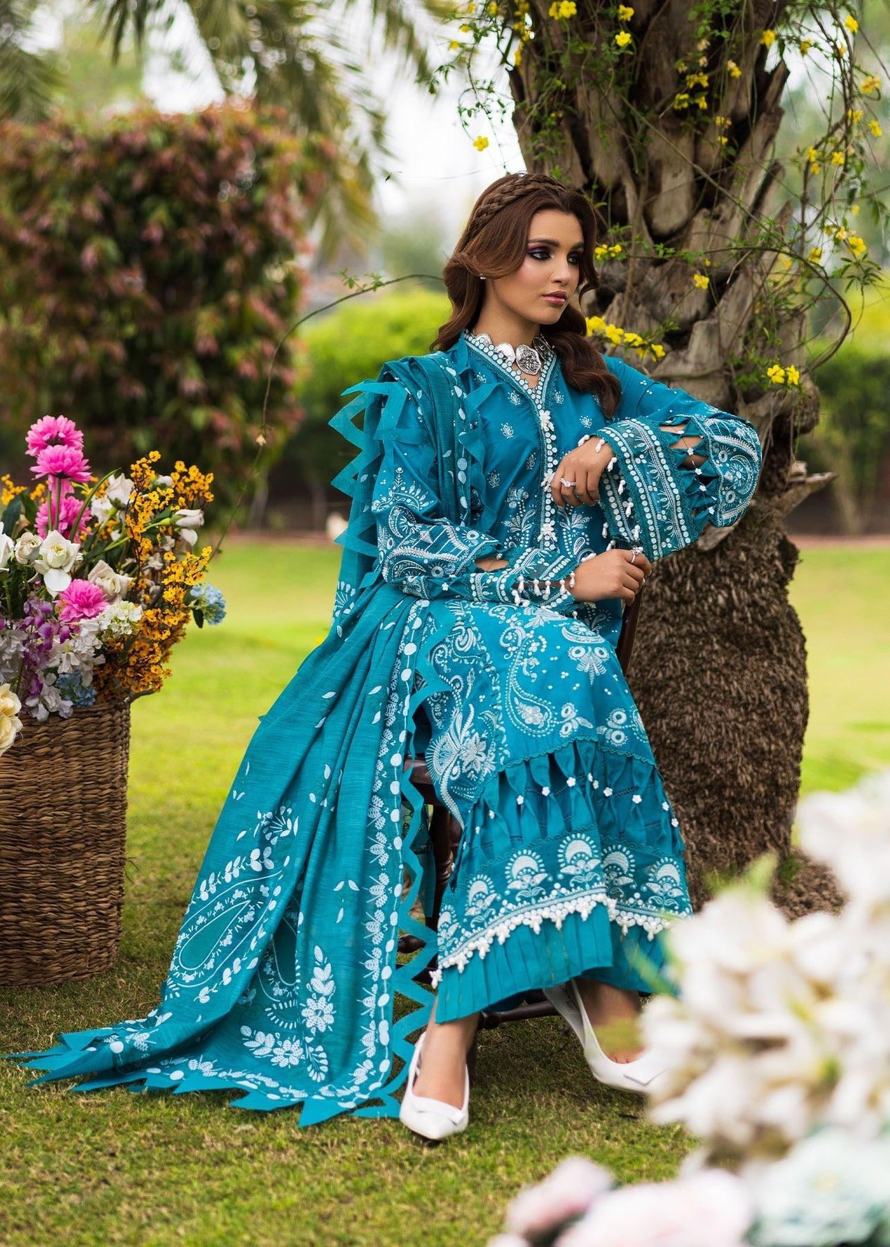 Paras by Pasha | Bloom and Beyond | Sapphire Bloom - Official Paras by Pasha stockist in UK - Sakeena London