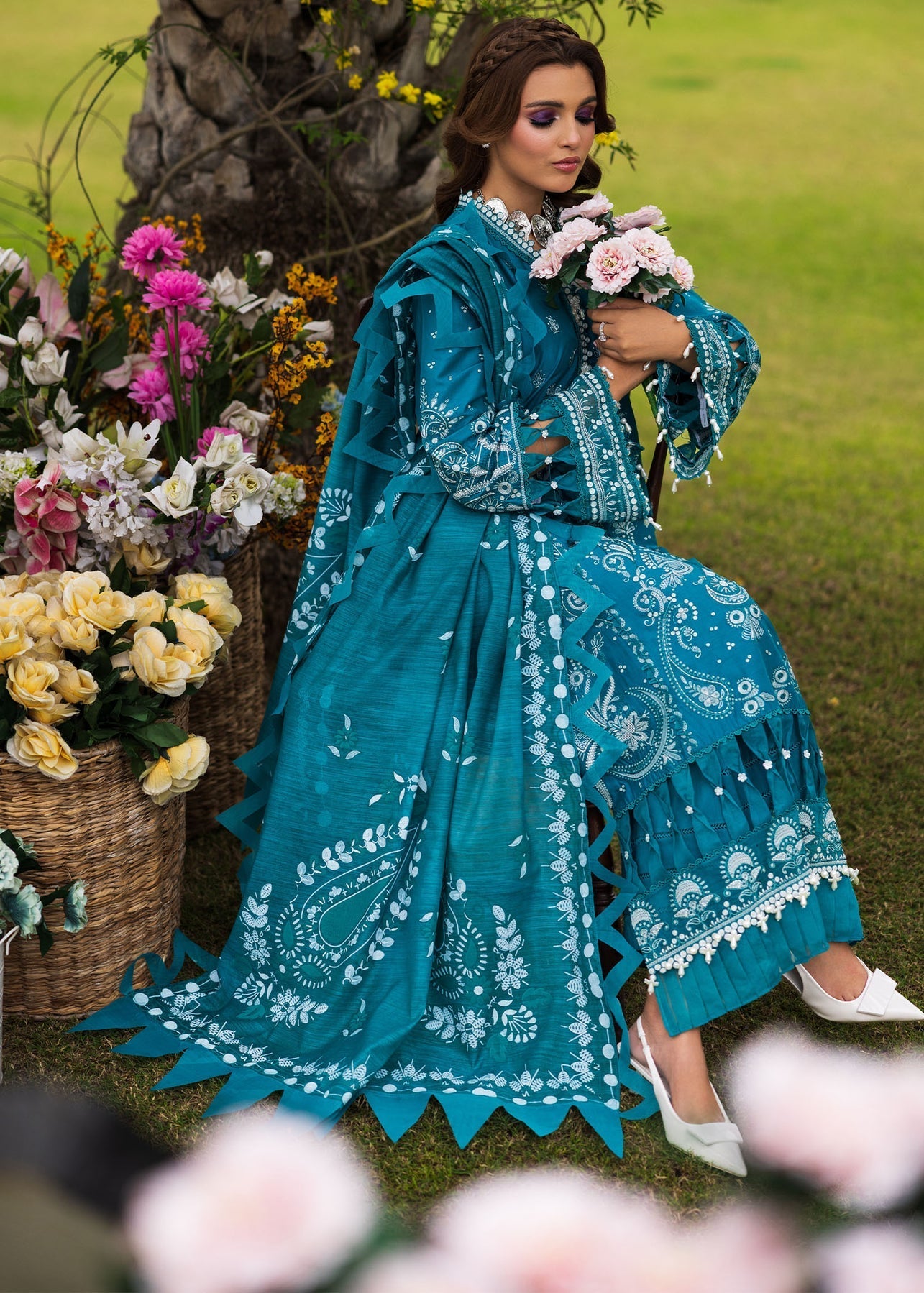 Paras by Pasha | Bloom and Beyond | Sapphire Bloom - Official Paras by Pasha stockist in UK - Sakeena London