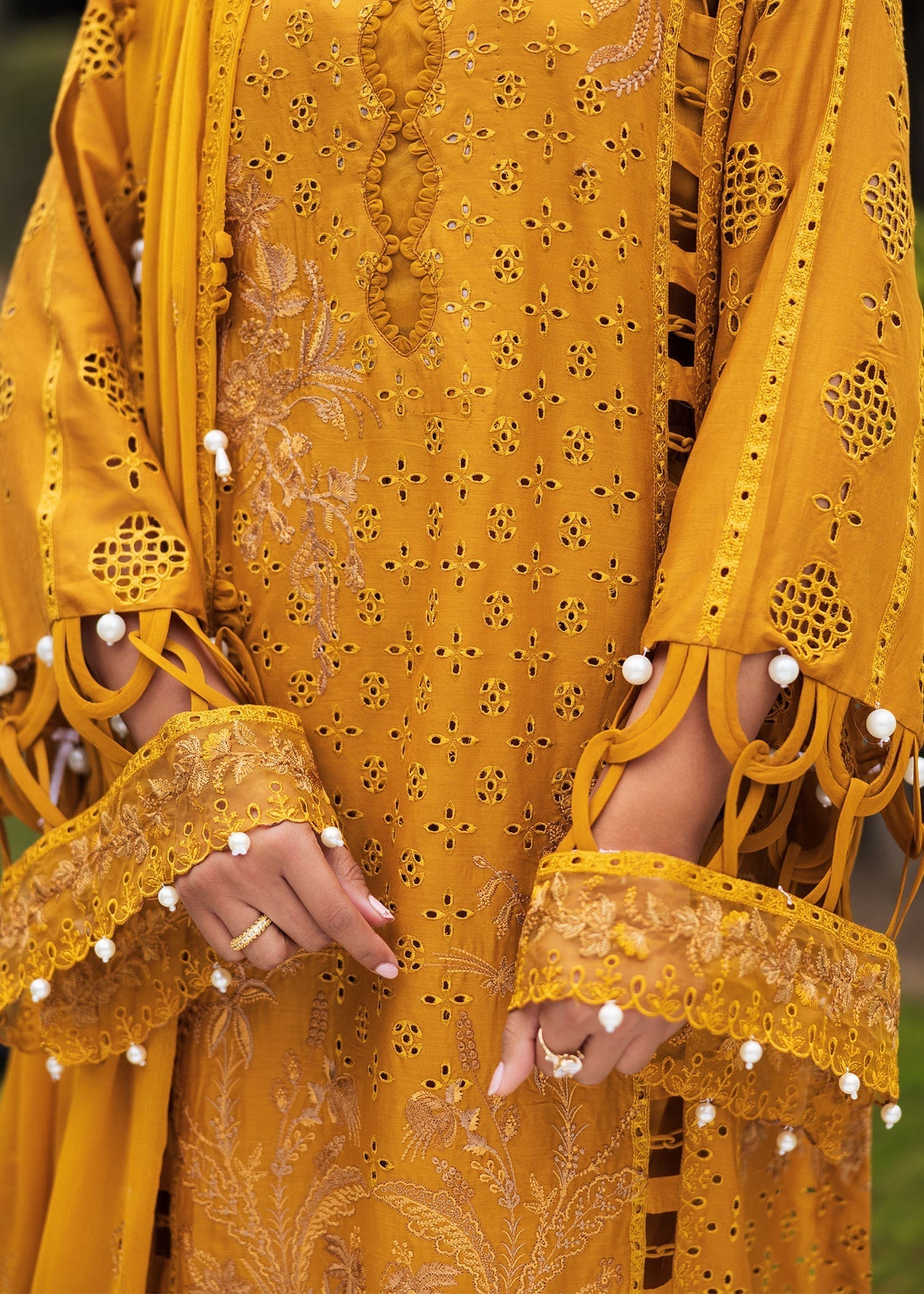 Paras by Pasha | Bloom and Beyond | Marigold Bloom - Official Paras by Pasha stockist in UK - Sakeena London