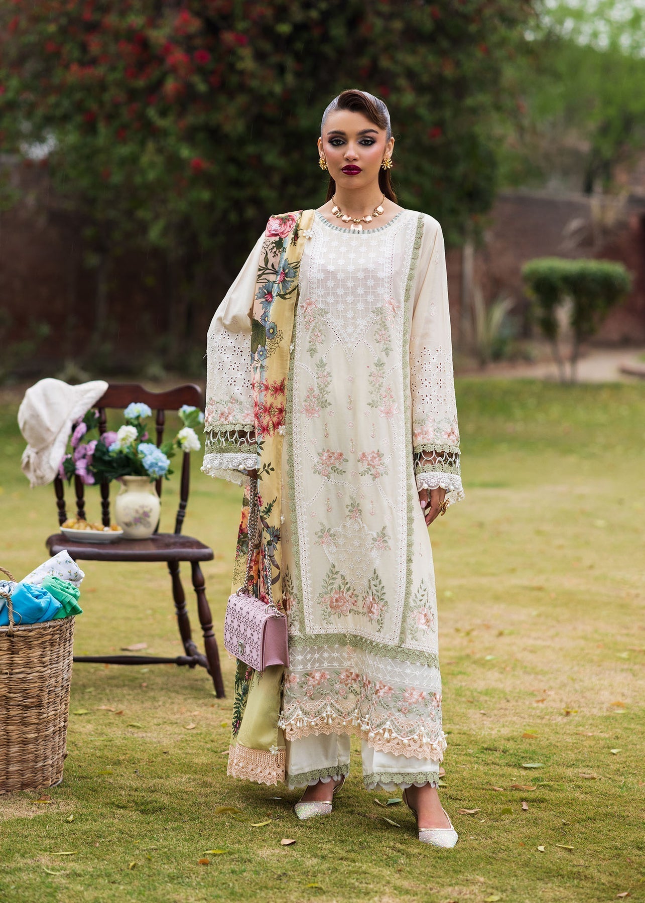 Paras by Pasha | Bloom and Beyond | Snowdrop Bloom - Official Paras by Pasha stockist in UK - Sakeena London