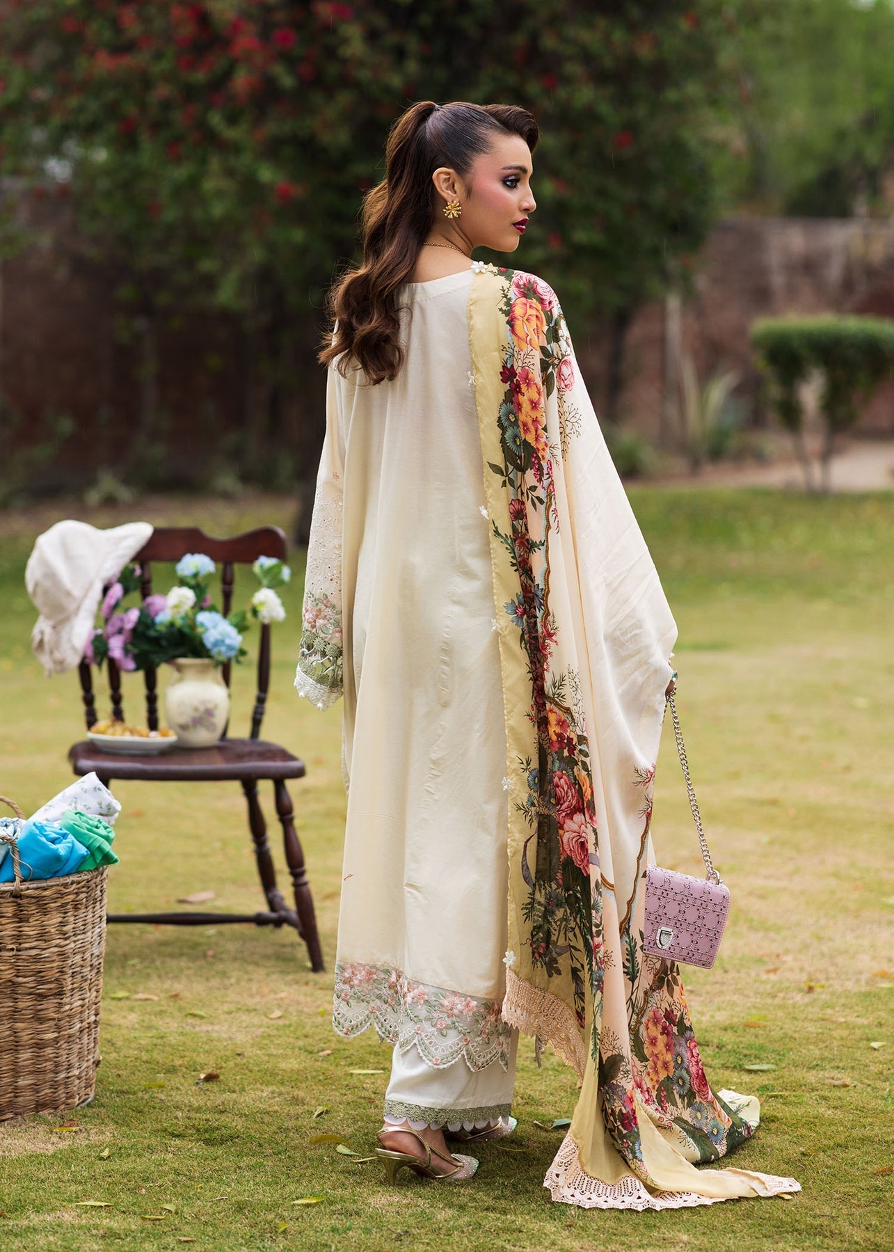 Paras by Pasha | Bloom and Beyond | Snowdrop Bloom - Official Paras by Pasha stockist in UK - Sakeena London
