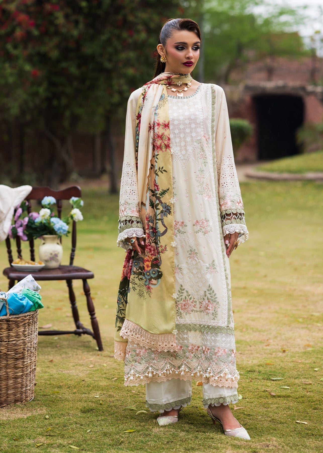 Paras by Pasha | Bloom and Beyond | Snowdrop Bloom - Official Paras by Pasha stockist in UK - Sakeena London