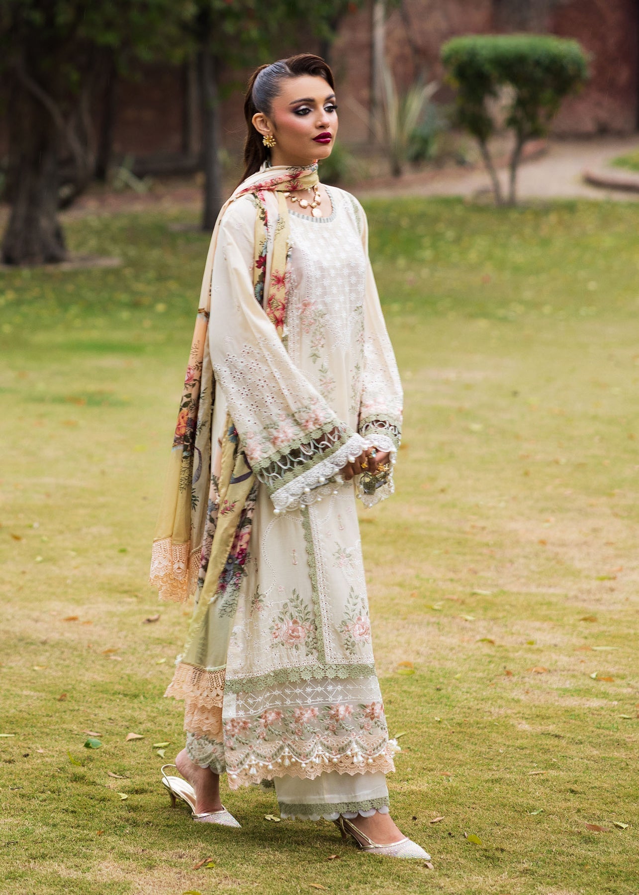 Paras by Pasha | Bloom and Beyond | Snowdrop Bloom - Official Paras by Pasha stockist in UK - Sakeena London