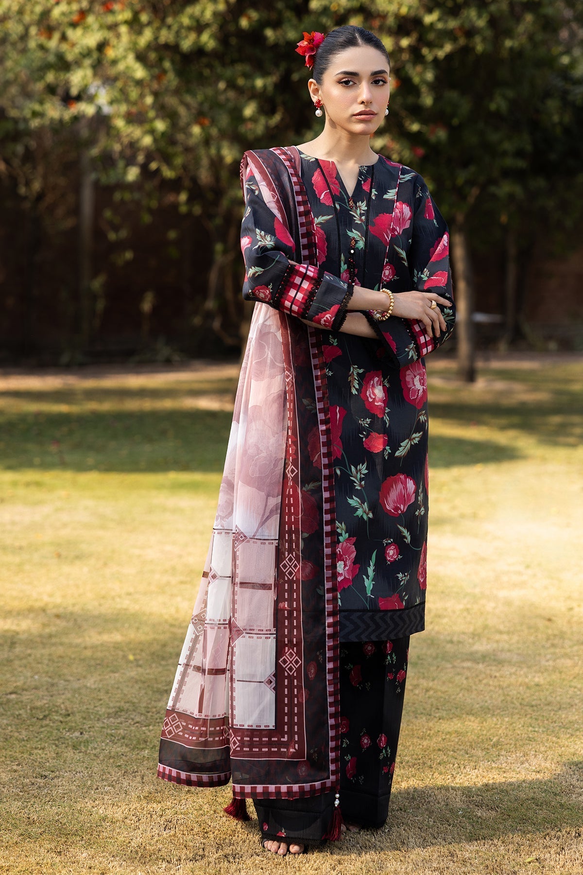 Alizeh | Sheen Lawn Prints 25 | AF-PL-6032-Somber - Official Alizeh stockist in UK - Sakeena London