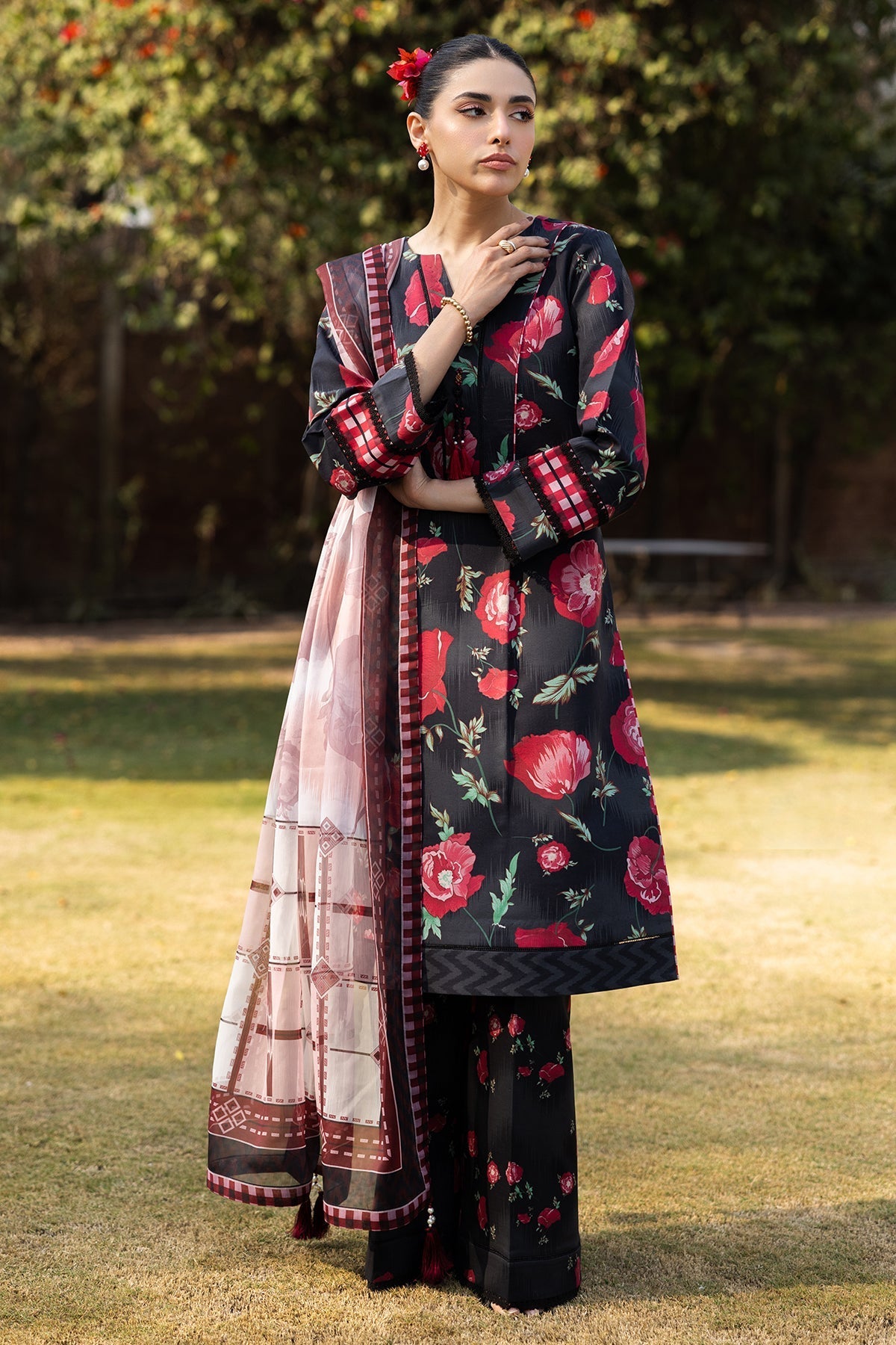 Alizeh | Sheen Lawn Prints 25 | AF-PL-6032-Somber - Official Alizeh stockist in UK - Sakeena London
