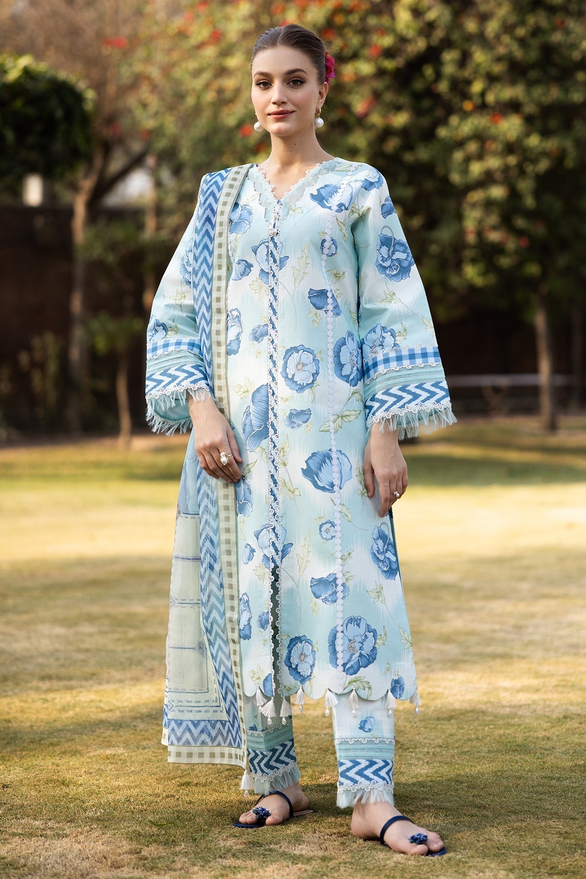 Alizeh | Sheen Lawn Prints 25 | AF-PL-6031-Laya - Official Alizeh stockist in UK - Sakeena London